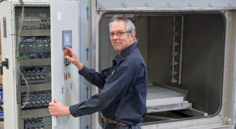 Ronny Pettersson har jobbat på Viverk i 40 år idag!