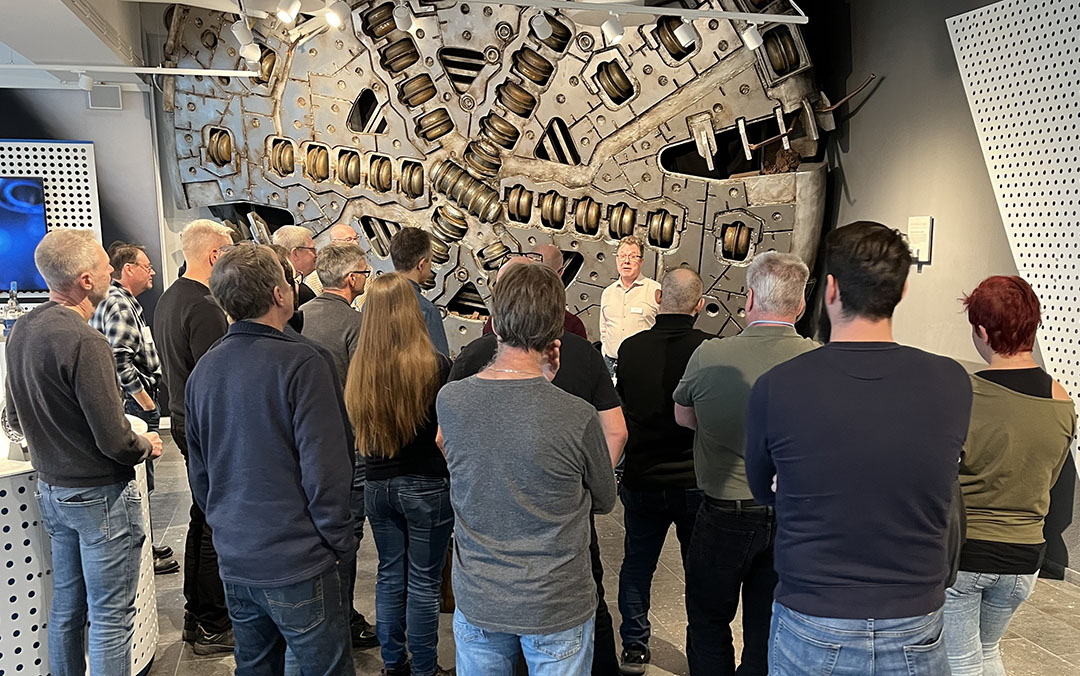 Viverk på guidad tur hos SKF i Göteborg.